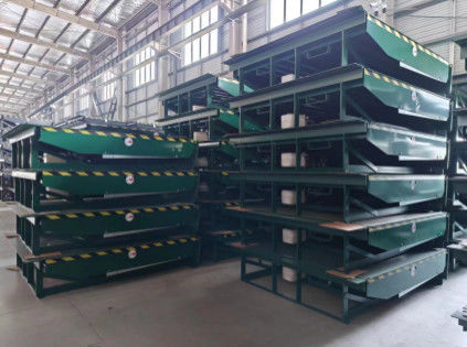 6800kg / 13600kg Hydraulischer Dockleveler Mechanischer Lade-Dockleveler