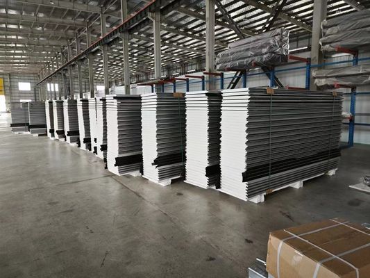 Billiges Wohnzimmer Automatisches Schwarzes Aluminium Klarsegmentierte Garagentor