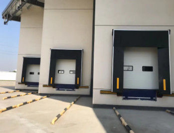 Hydraulischer Dock Leveler Lift Logistik Lagerlager Ausladen